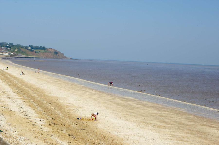 Moonstone Hotel Leysdown-on-Sea Buitenkant foto